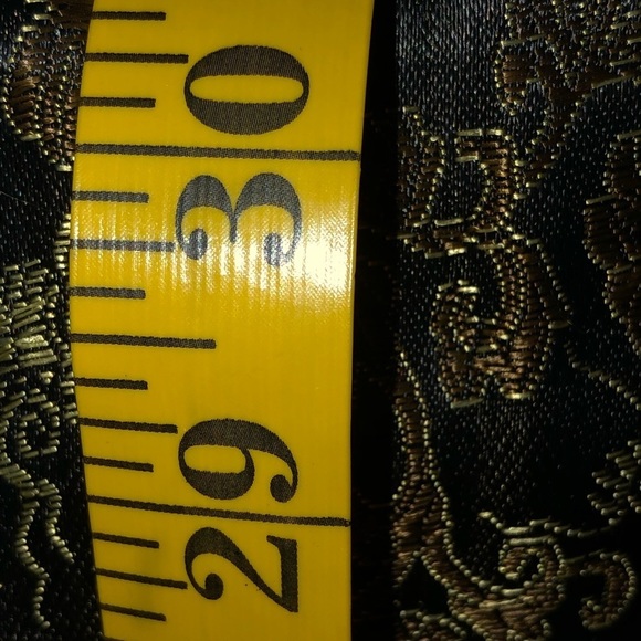 Black & gold size 10 asian print pencil skirt with side slits - Picture 13 of 15